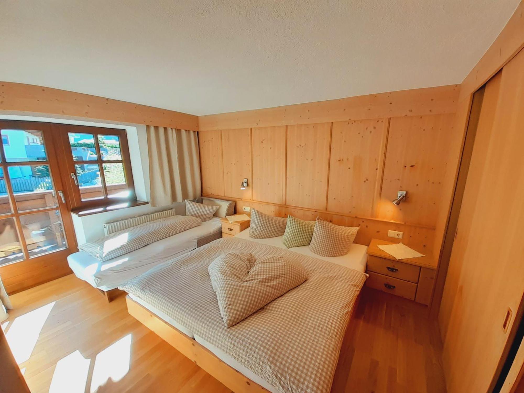 Bio & Reiterhof Der Veitenhof Umhausen Habitación foto